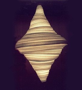 Lucinda-lampe-suspension-design-en-polystyrene-recycle